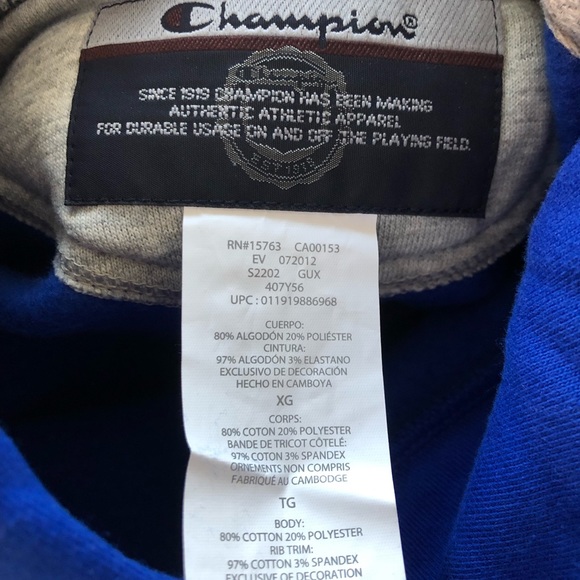 CHAMPION BIG C SUPER HOODIE - Picture 2 of 5